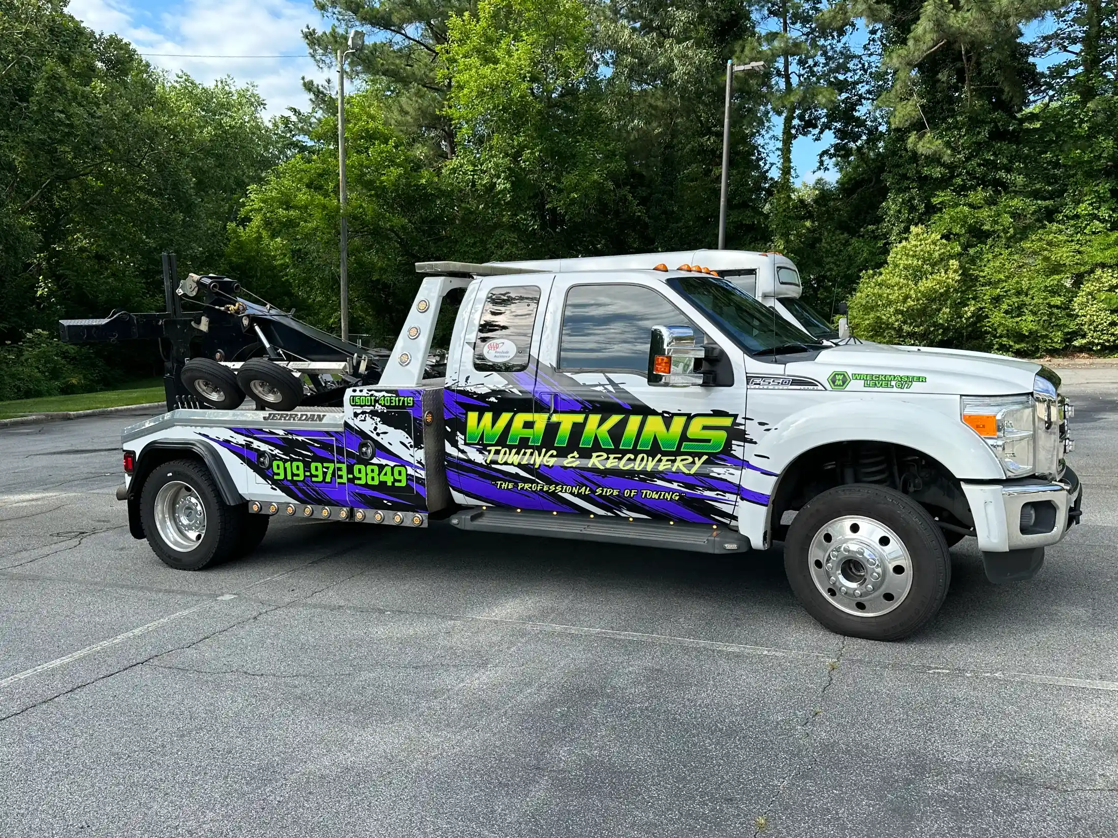 Watkins Towing & Recovery 00
